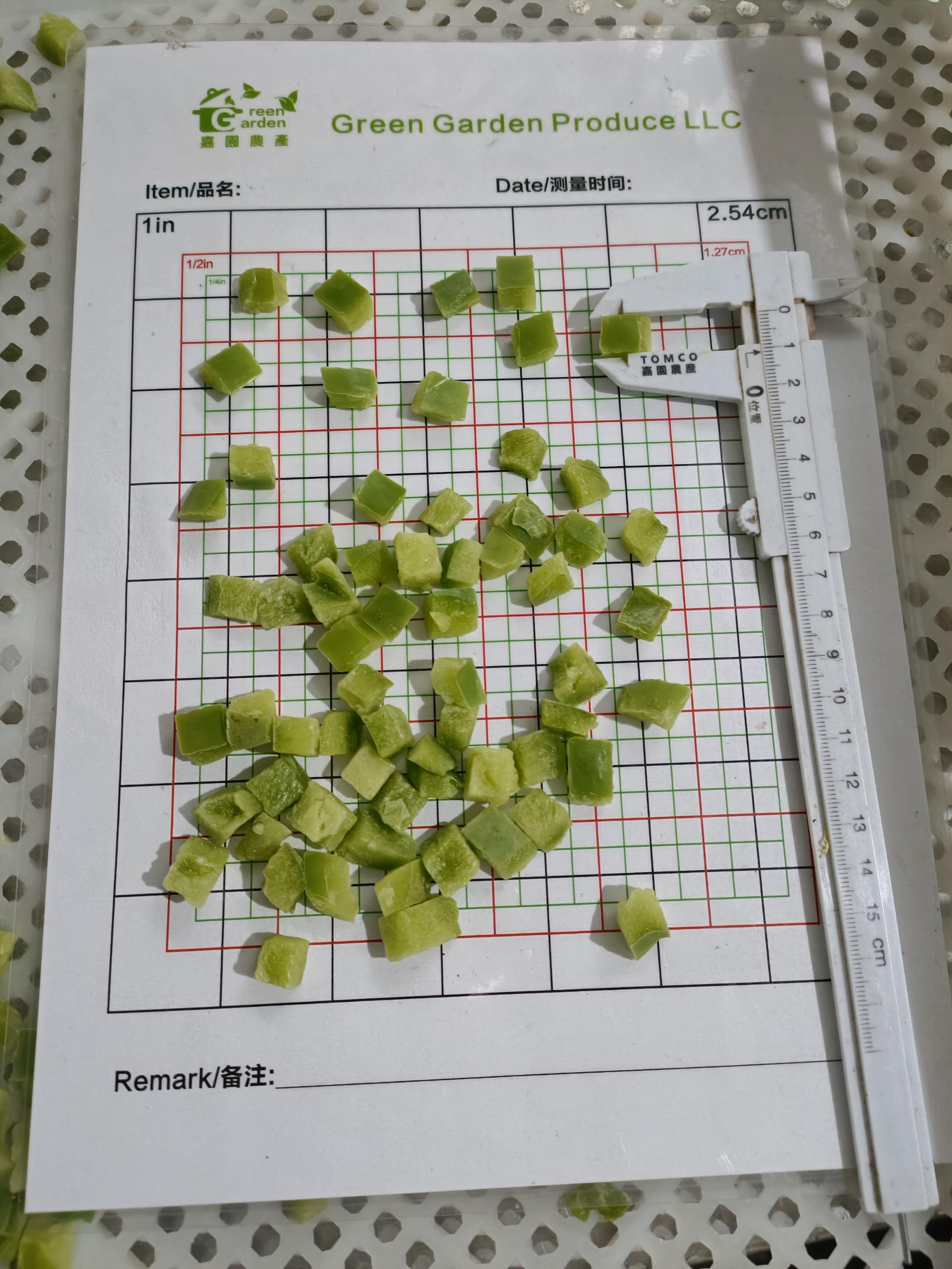 Pepper Green Diced 10X10mm.jpg