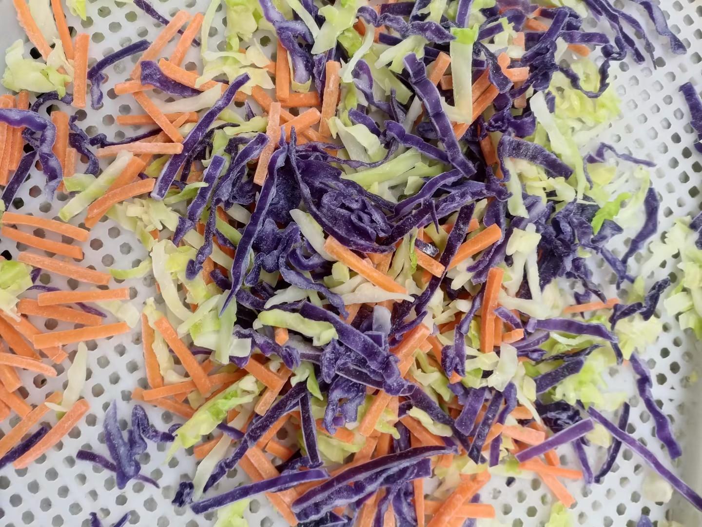Mixed vegetables Strips (purple cabbage+Cabbage+Carrot）.jpg
