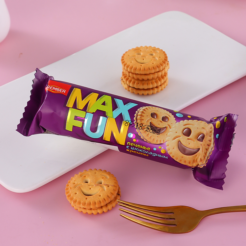 克麥克沃牌莓趣樂園巧克力夾心餅干