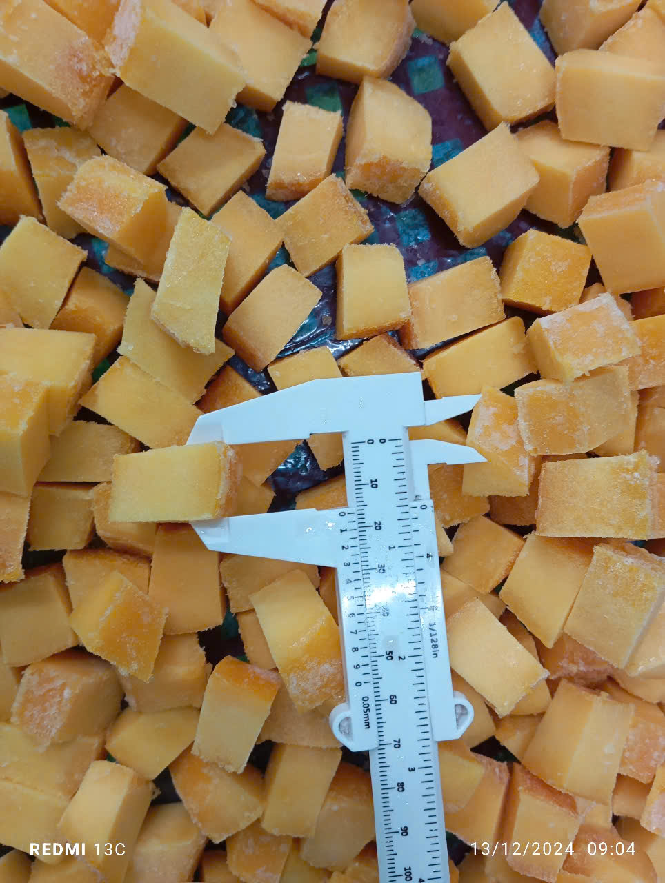 KAEW MANGO DICE 15MM (13).jpg