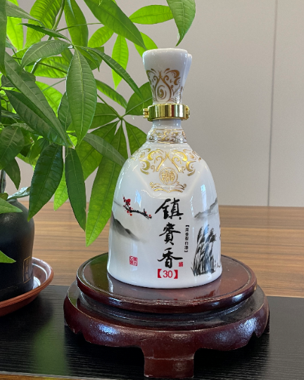 鎮(zhèn)賚香窖藏30年 42°