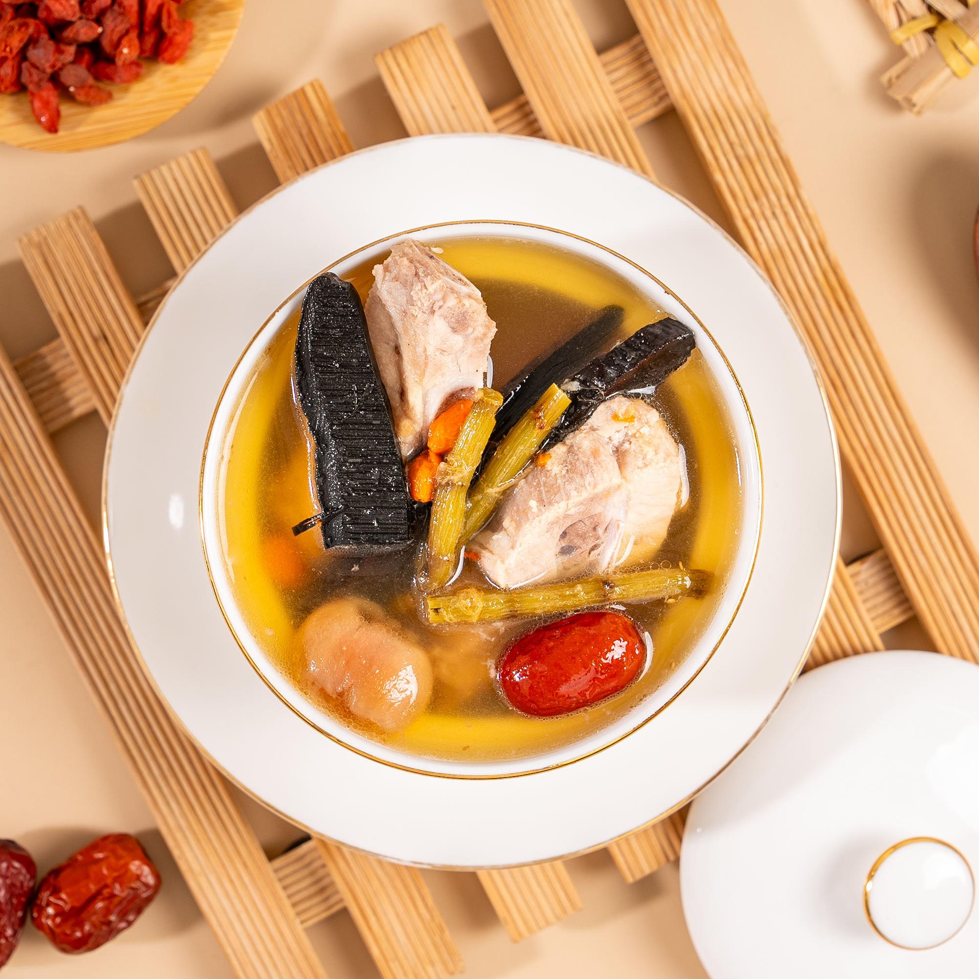 靈芝石斛龍骨湯餐飲裝