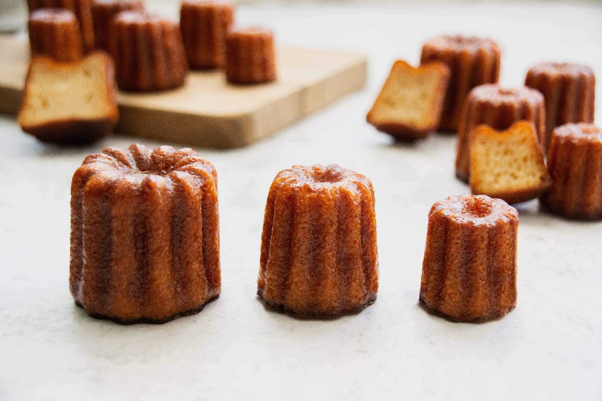 Canelés de Bordeaux in frozen bulk