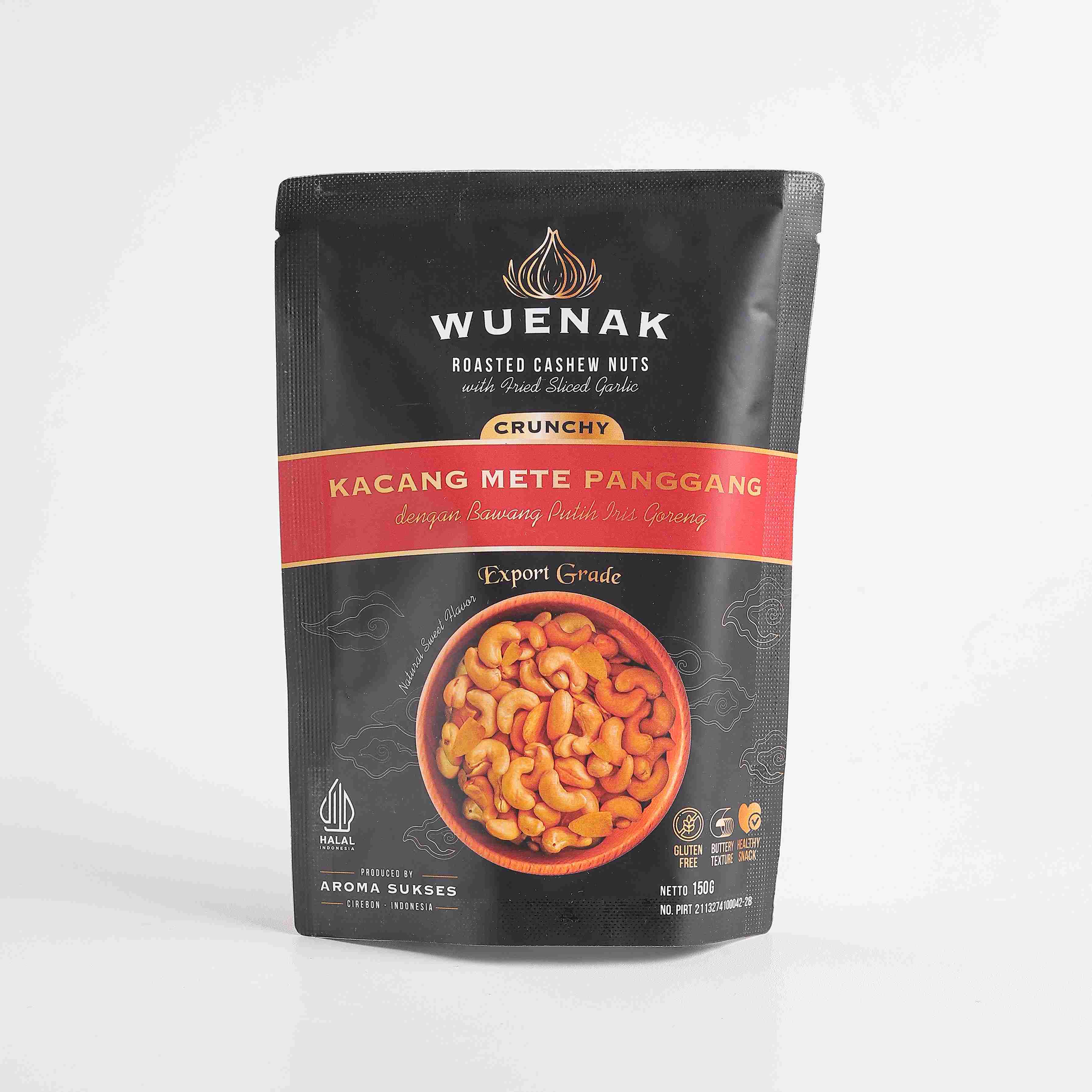 烤 腰 果 配 蒜 片