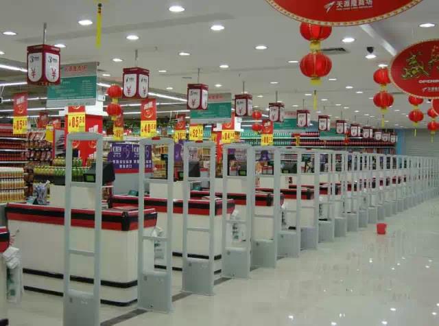 對(duì)零售休閑食品行業(yè)來說，疫情帶來的商業(yè)變化既是挑戰(zhàn)也是機(jī)遇