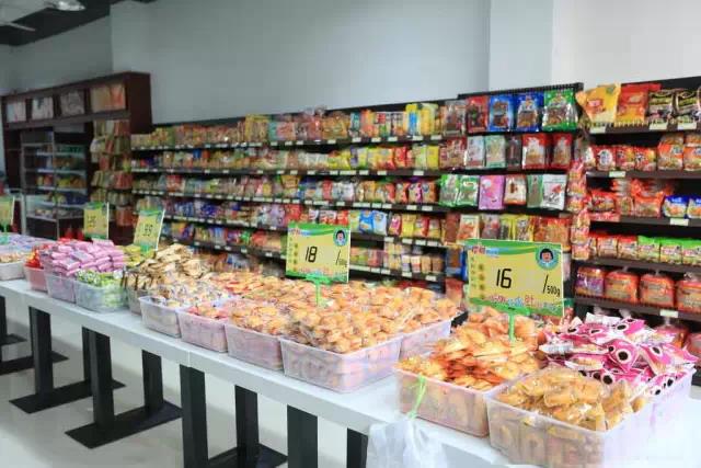 中國(guó)休閑食品行業(yè)的渠道發(fā)展——線上平臺(tái)受眾多，覆蓋面廣