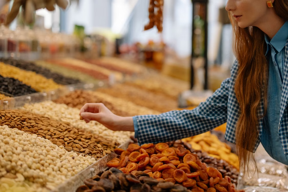 Imported Cashew Nuts in the USA: Wholesale & Sourcing Guide